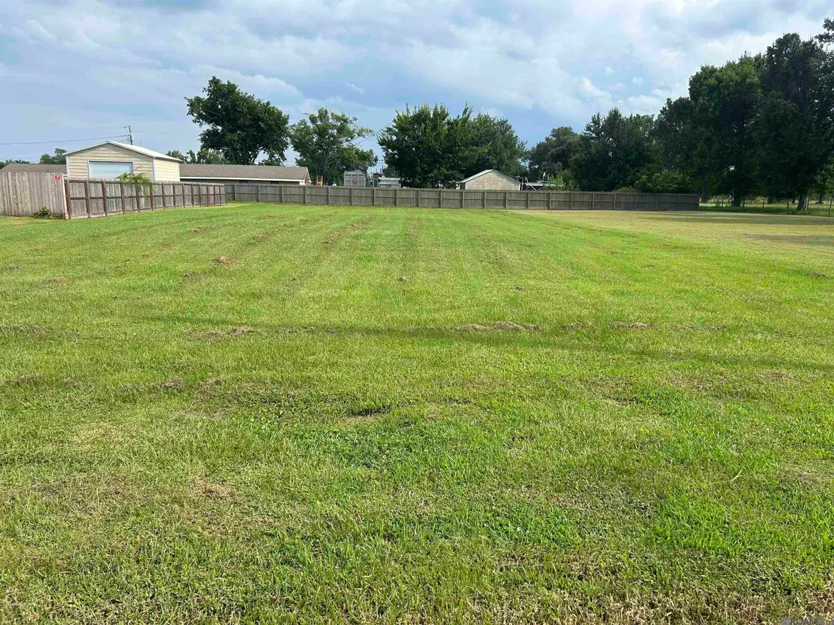 643 Oak St, Hahnville, LA 70057 - Image #1