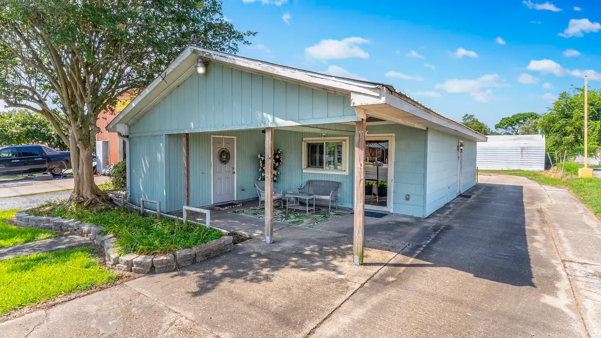 1118 Grand Caillou Road, Houma, LA 70363 - #1