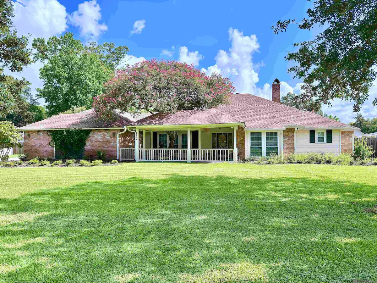 3328 Tezcucco Dr, Baton Rouge, LA 70820 - Image #1