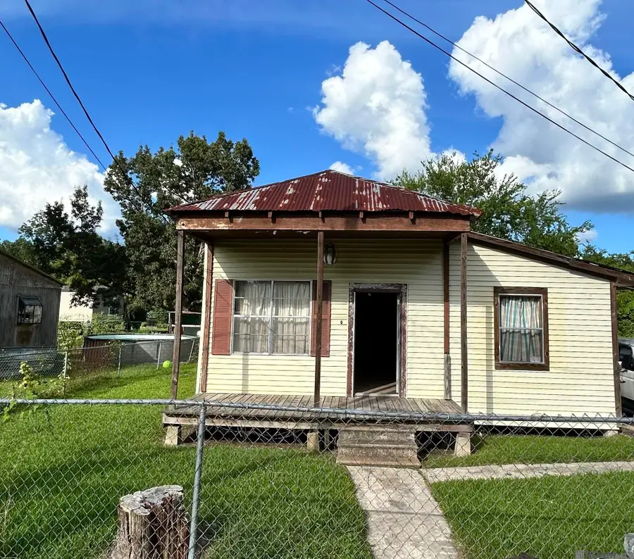 25175 Patureau Ln, Crescent, LA 70764 - Image #2