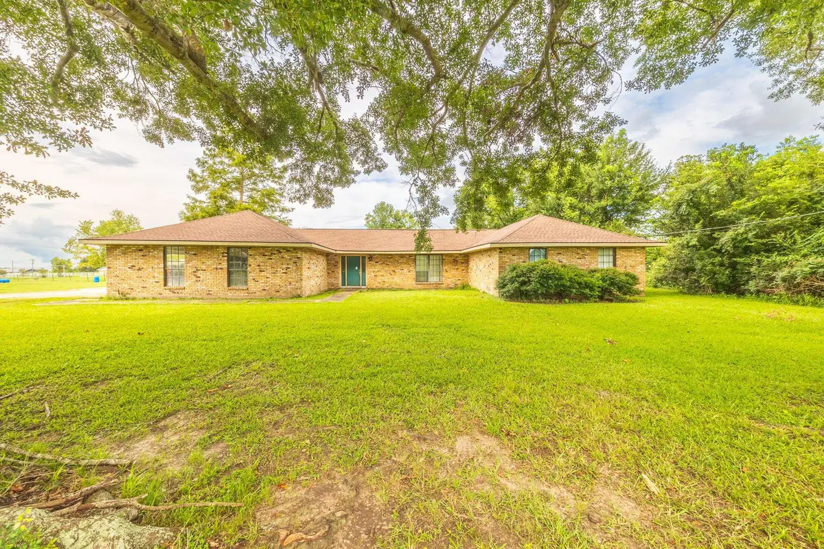 376 Highway 652, Raceland, LA 70394 - #1