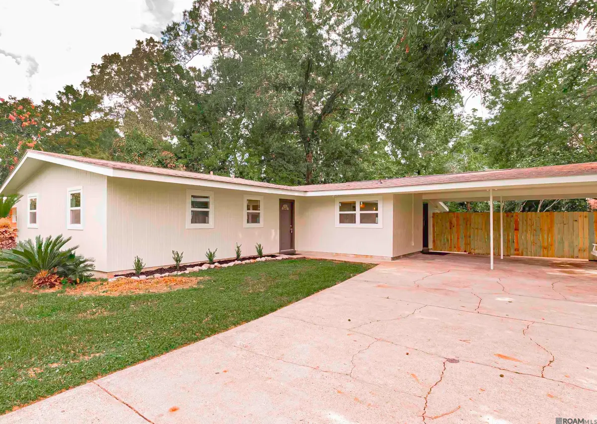 8261 Sholar Dr, Baton Rouge, LA 70809 - Image #1