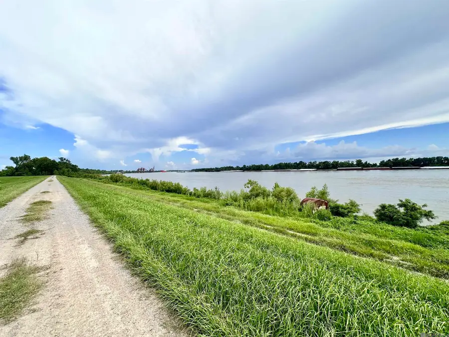 8286 Hwy 44, Convent, LA 70723 - Image #2