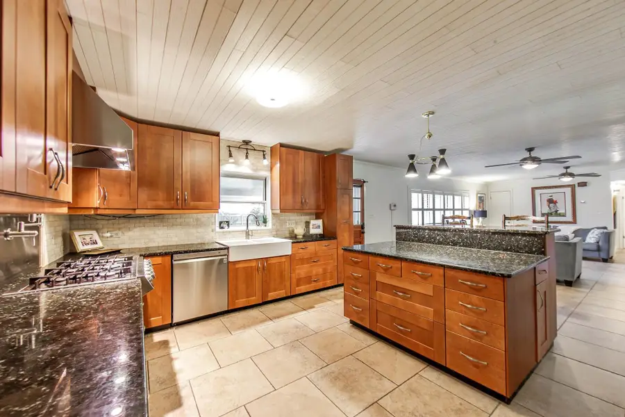 105 General Lee Street, Houma, LA 70360 - #3