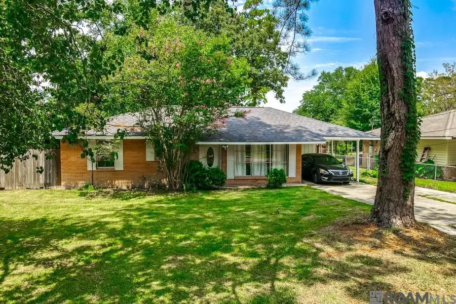 127 Joan St, Denham Springs, LA 70726 - Image #2