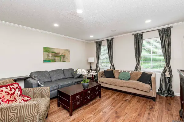 4735 Government St #216, Baton Rouge, LA 70806