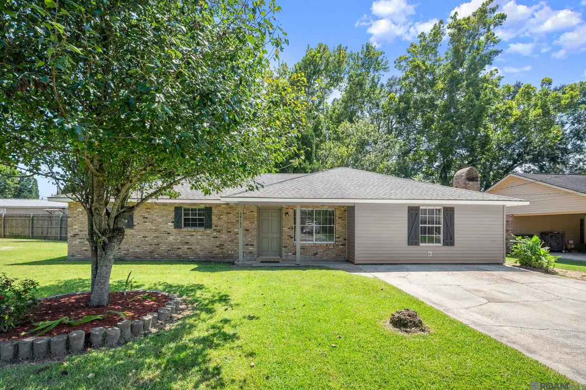 38183 Sunshine St, Gonzales, LA 70737 - Image #1