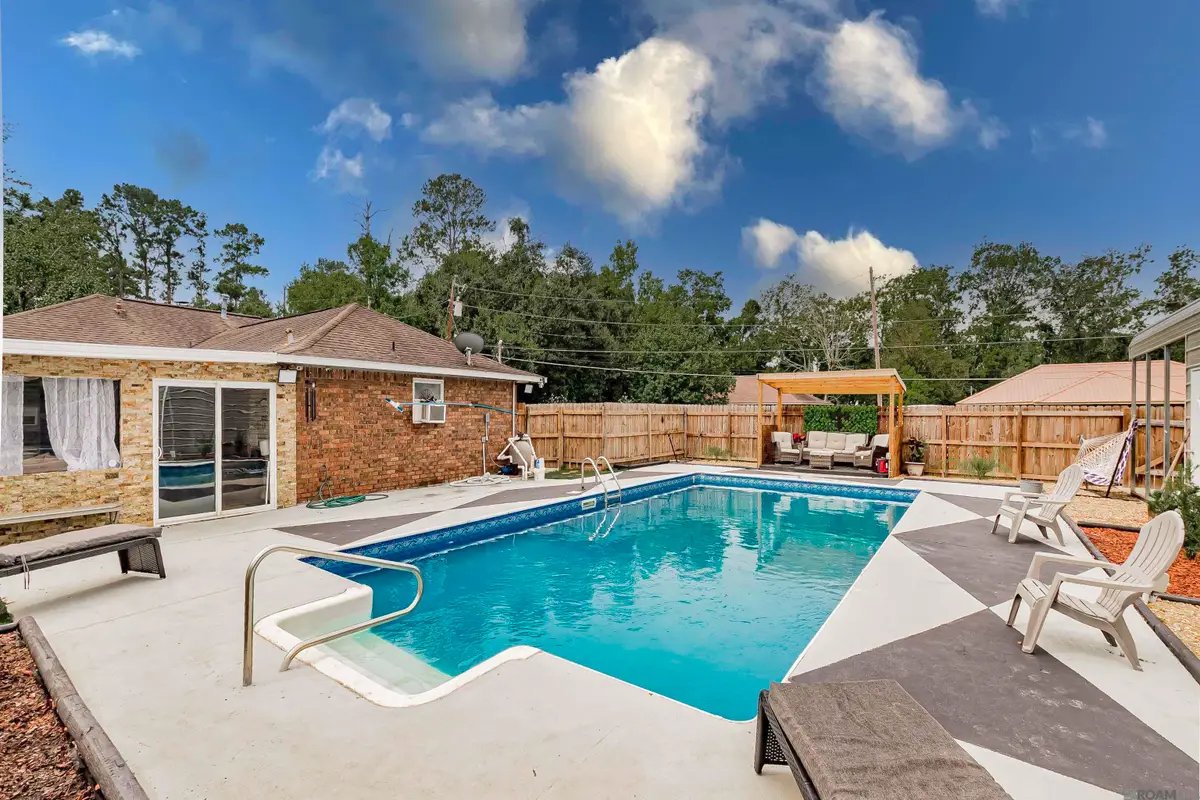 11222 Sheets Rd, Gonzales, LA 70737 - Image #1