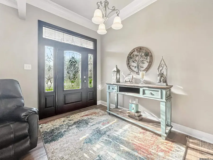 1637 River Run Dr, Denham Springs, LA 70726 - Image #2