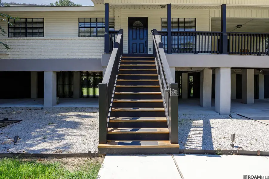 9058 Baker Dr, Baton Rouge, LA 70809 - Image #2