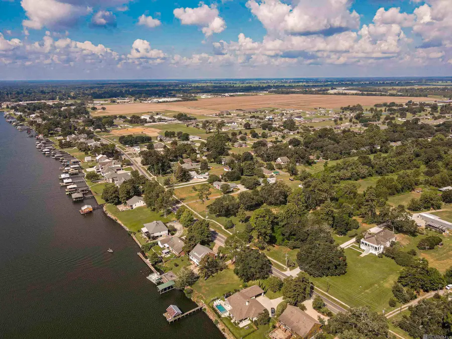 1304 False River Dr, New Roads, LA 70760 - Image #3