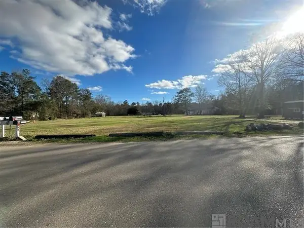 18316 Miller Ln, Hammond, LA 70401