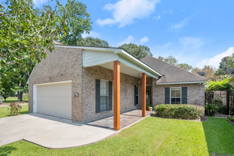 36527 Retreat Ln, Prairieville, LA 70769 - Image #2