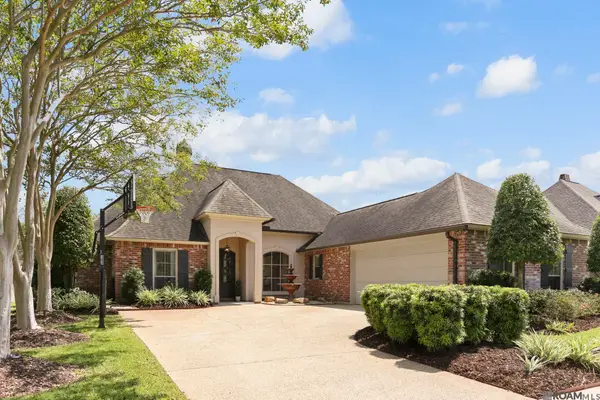 8525 Glenfield Dr, Baton Rouge, LA 70809