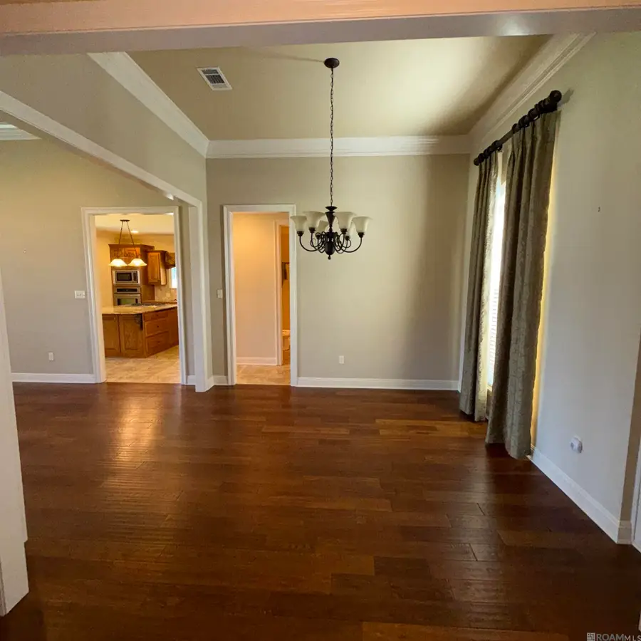 38082 Timber Trace Ct, Prairieville, LA 70769 - Image #3