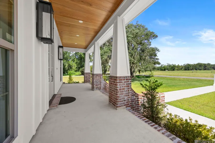 11079 Cessna St, Gonzales, LA 70737 - Image #3