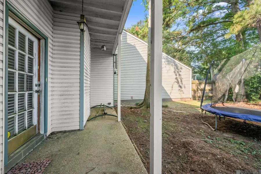 1867 Stonegate Ct, Baton Rouge, LA 70815 - Image #3