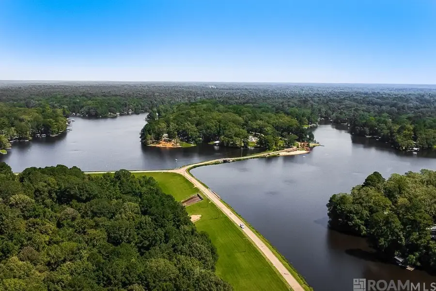 10980 N Lake Rosemound Rd, Saint Francisville, LA 70775 - Image #2