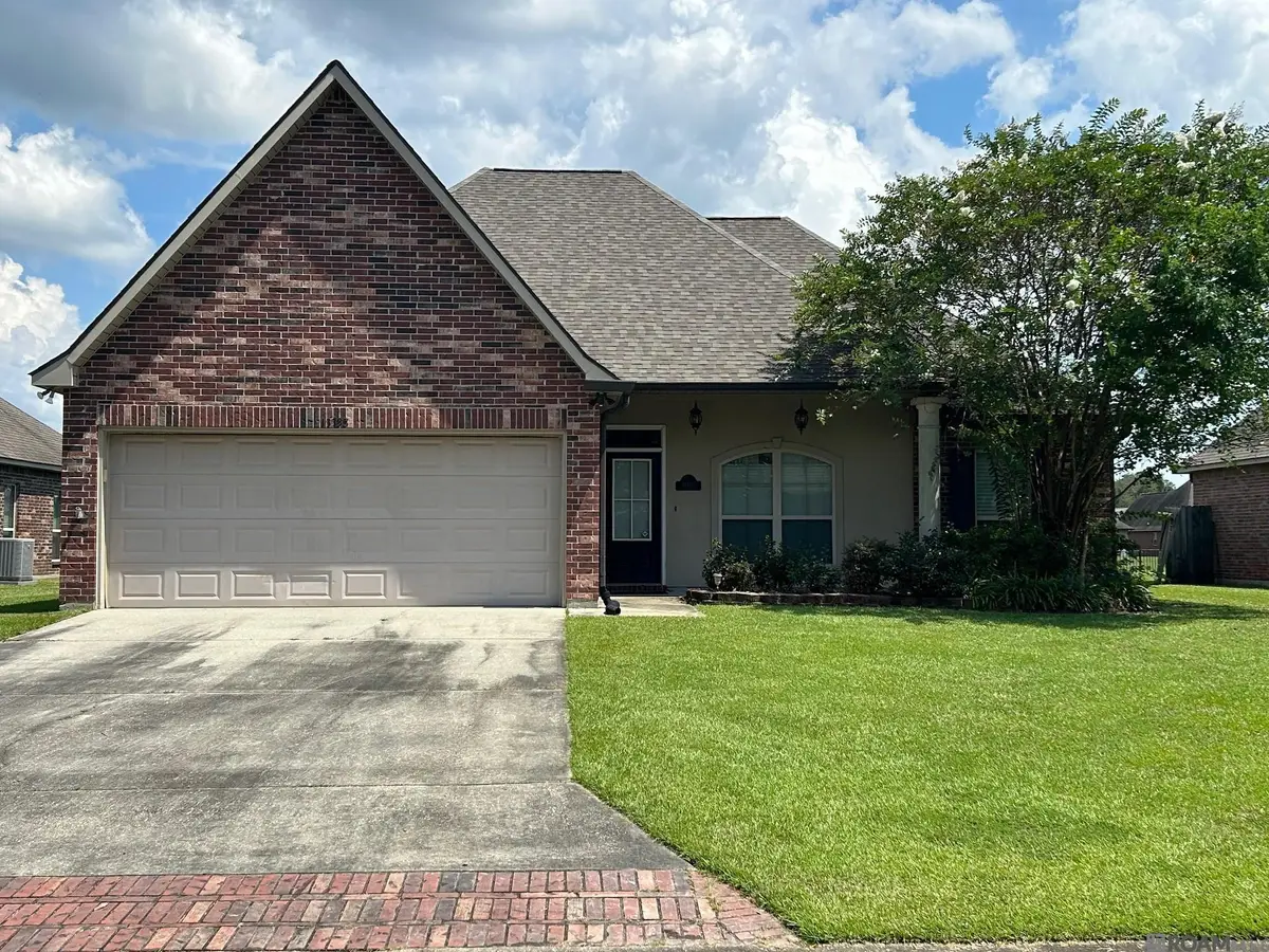 13338 Rue Maison Blvd, Gonzales, LA 70737 - Image #1