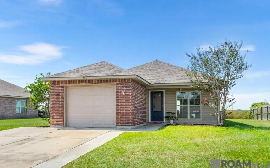 6516 Audubon Blvd, Sorrento, LA 70778 - Image #1