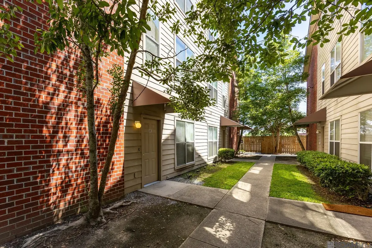 5165 Etta St #8B, Baton Rouge, LA 70820 - Image #1