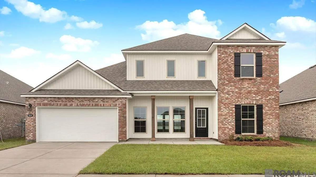 12775 Legacy Oaks Avenue, Central, LA 70818 - Image #1