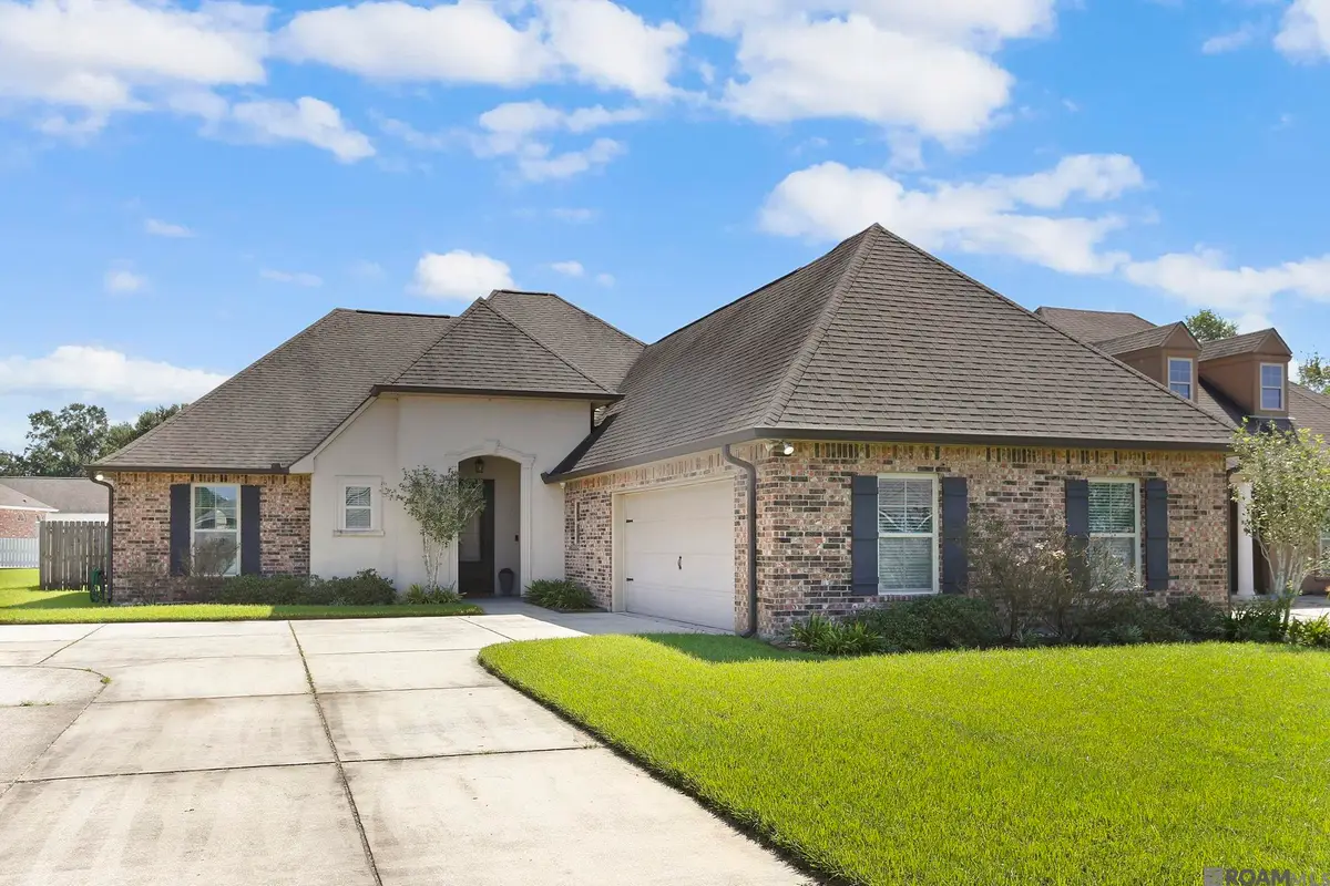 13272 Babin Estates Dr, Gonzales, LA 70737 - Image #1