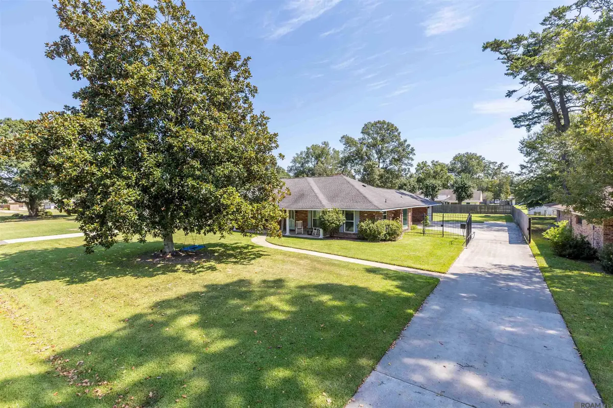 6612 Lindseyneal Dr, Greenwell Springs, LA 70739 - Image #1