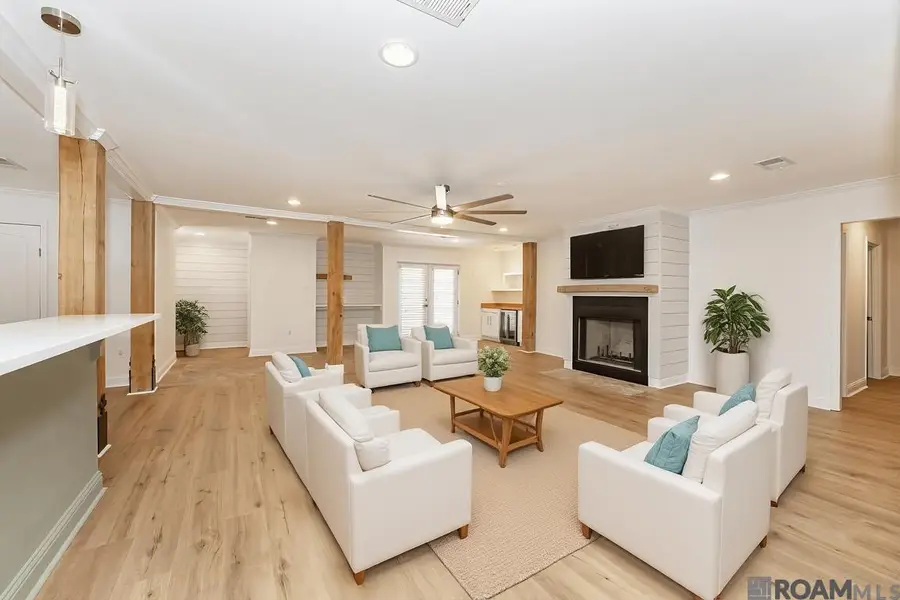 359 Chippenham Dr, Baton Rouge, LA 70808 - Image #3