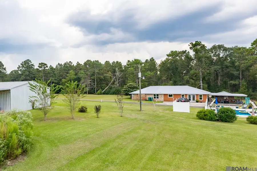 301 Efferson Ln, Greensburg, LA 70441 - Image #2