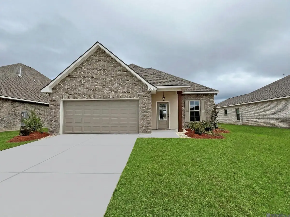 20736 Great Plains Ave, Zachary, LA 70791 - Image #1