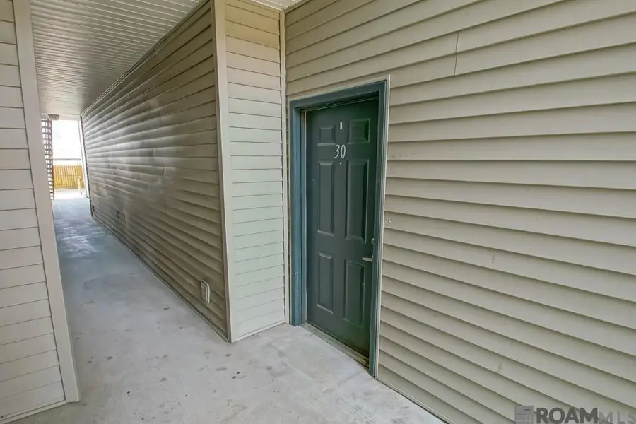 155 Aspen Square #30, Denham Springs, LA 70726 - Image #2