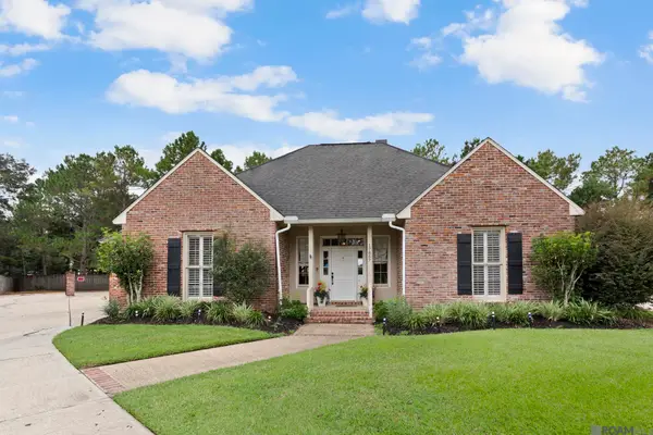 17867 W Colony Way Pl, Baton Rouge, LA 70810