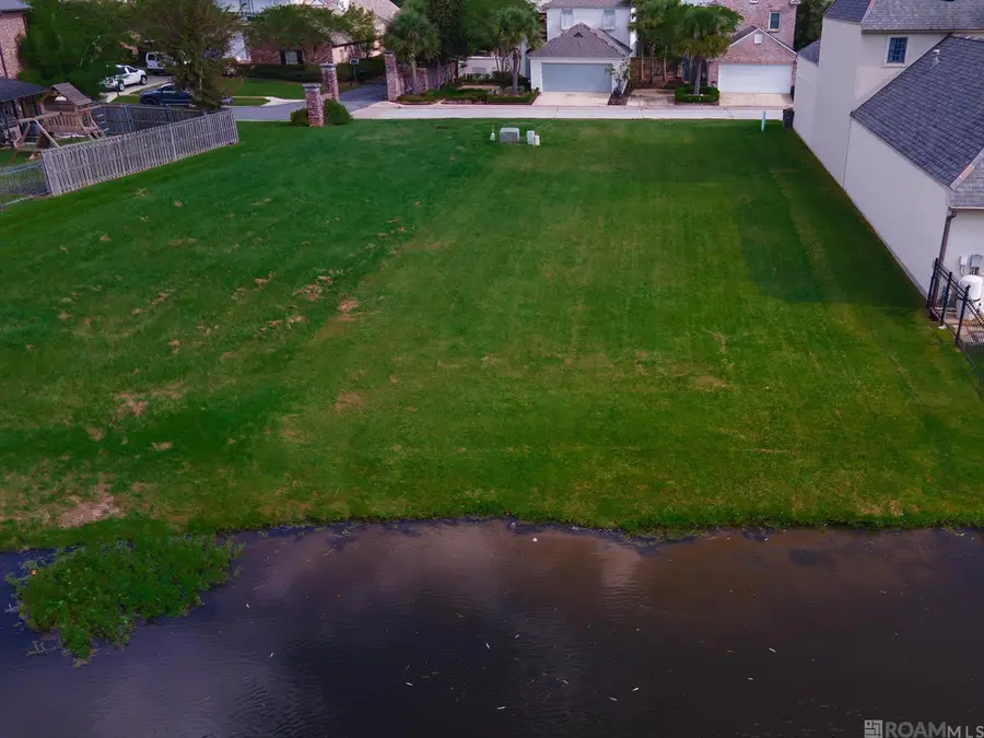 19820 Southern Hills Ave, Baton Rouge, LA 70809 - Image #2