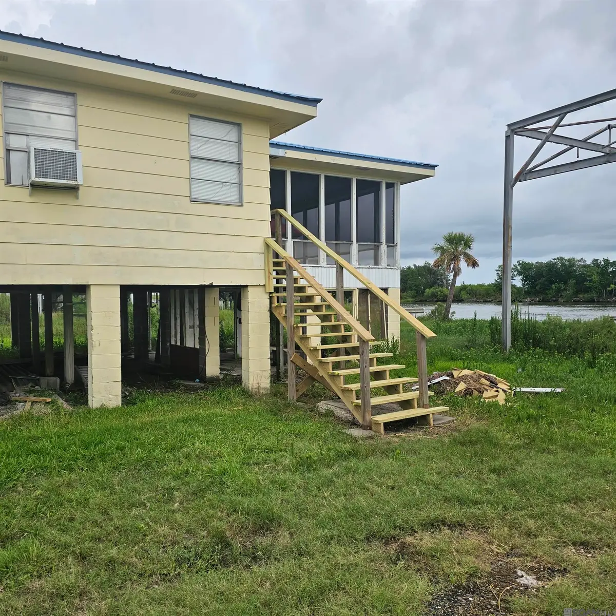 7329 Breakwater Dr, Chauvin, LA 70344 - Image #1