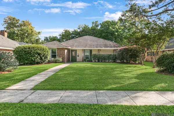 1041 Crescent Dr, Baton Rouge, LA 70806