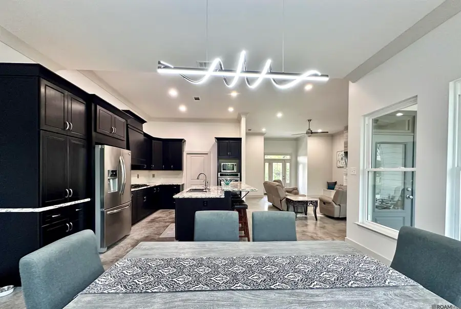 17052 Nathans Lane, Prairieville, LA 70769 - Image #3