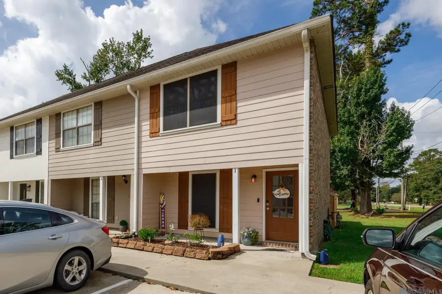 13080 Burgess Ave #1, Walker, LA 70785 - Image #2