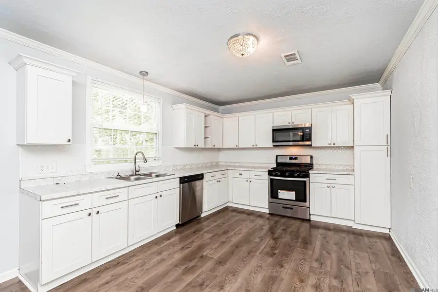 4437 Sumrall, Baton Rouge, LA 70811 - #2