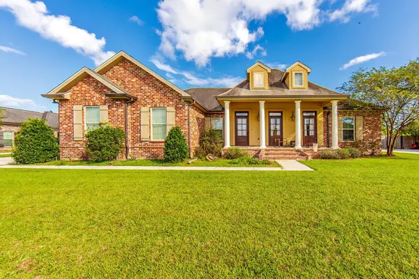 162 Olivia Drive, Thibodaux, LA 70301