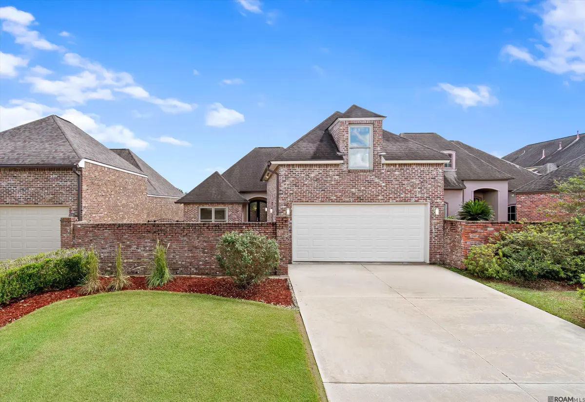 6086 Tezcuco Ct, Gonzales, LA 70737 - Image #1