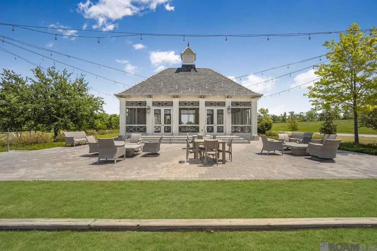 32 Pointe-marie Dr, Baton Rouge, LA 70820 - Image #1