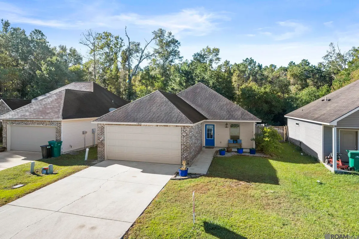 10836 Field Pointe Dr, Denham Springs, LA 70726 - Image #1