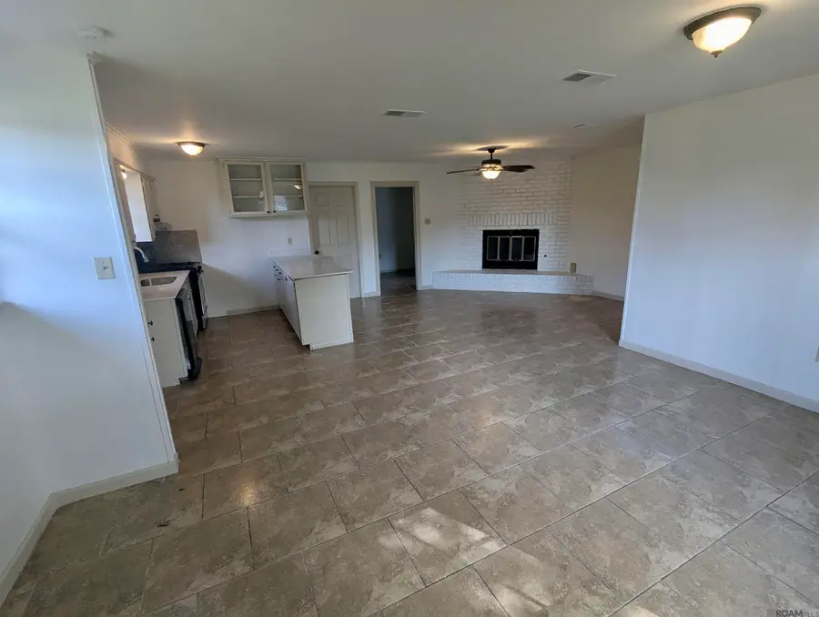 6744 Dalark Dr, Baton Rouge, LA 70812 - Image #3