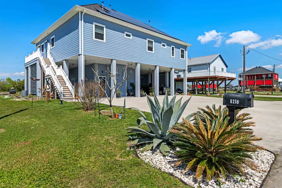 6236 Bayouside Dr, Chauvin, LA 70344 - #2