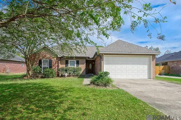 12196 Tallow Ridge Dr, Gonzales, LA 70737