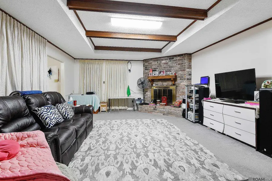 3226 Woodbrook Dr, Baton Rouge, LA 70816 - Image #2