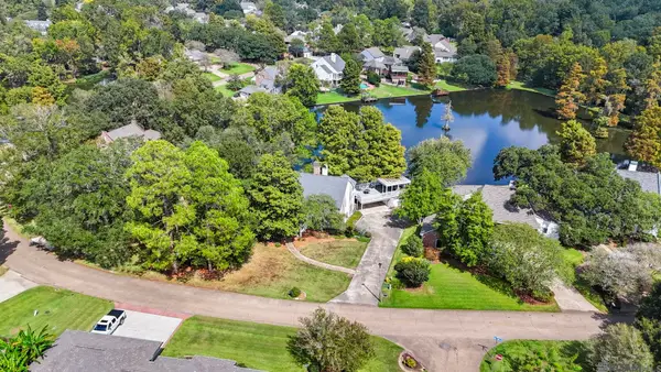 366 Shady Lake Pkwy, Baton Rouge, LA 70810