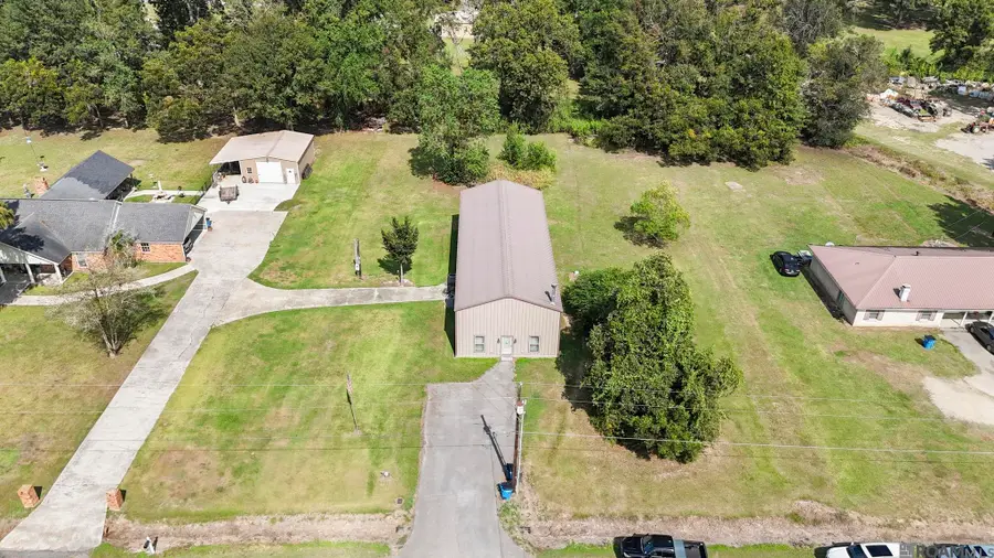 8489 Lebeau St, Livonia, LA 70755 - Image #2