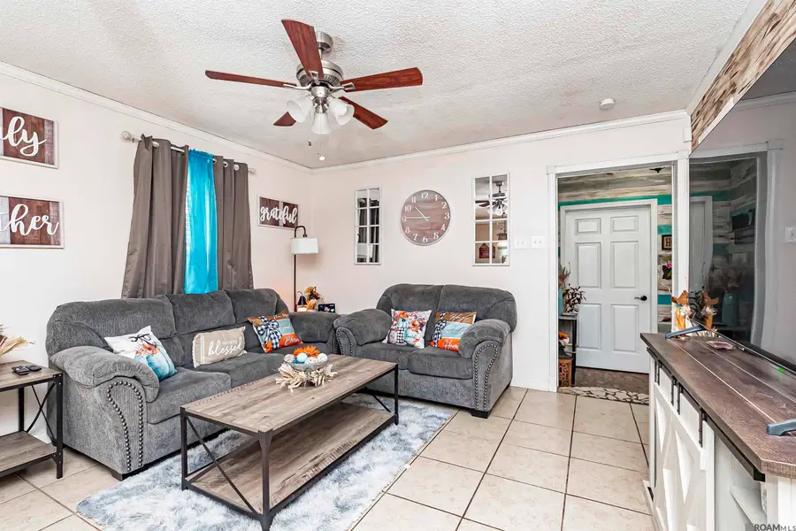 9711 Foster Rd, Baton Rouge, LA 70811 - Image #3